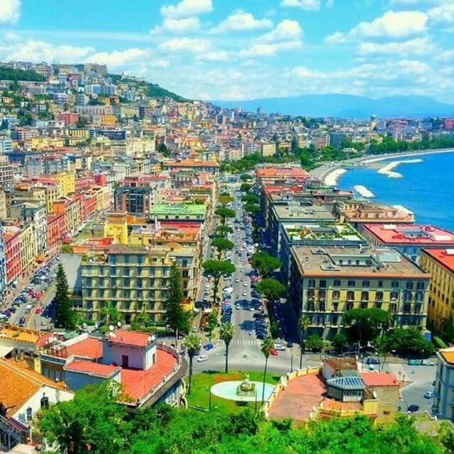 شقة Posillipo 9 نابولي المظهر الخارجي الصورة